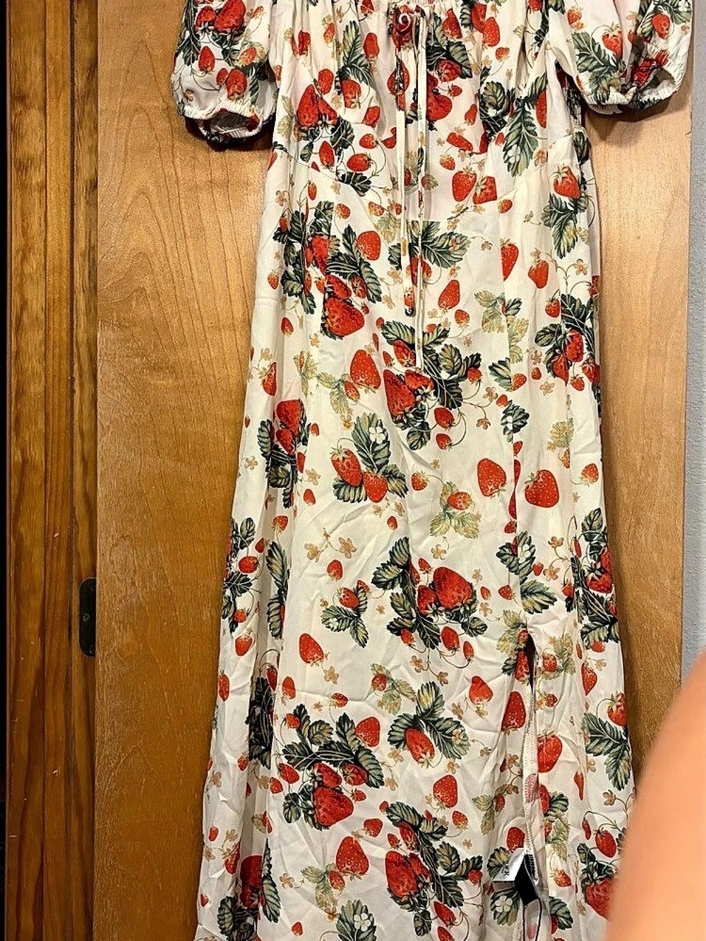 Cider Fruit Square Neck Puff Sleeve Midi Dress Floral Maxi Dress in White & Red